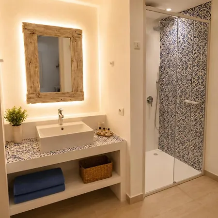 بيت ضيافة Le Stanze A Sul Mare Nuove In Stile Mediterraneo لا كاستيلا