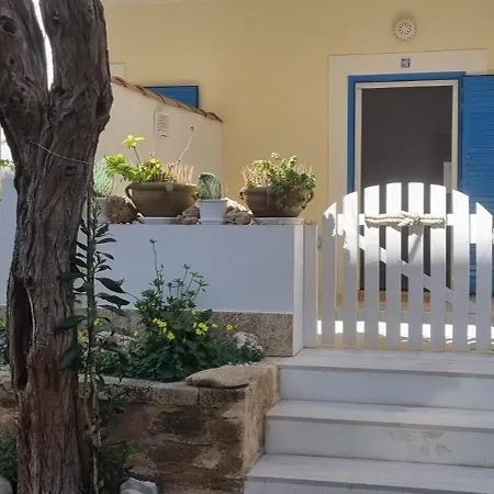 Le Stanze A Sul Mare Nuove In Stile Mediterraneo بيت ضيافة لا كاستيلا