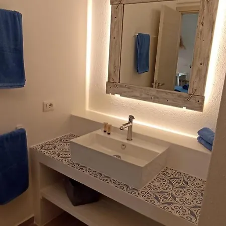 Le Stanze A Sul Mare Nuove In Stile Mediterraneo بيت ضيافة لا كاستيلا