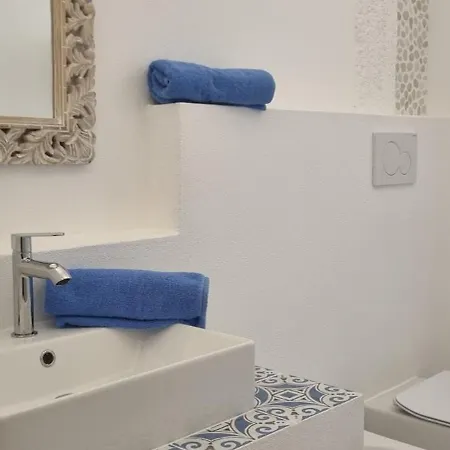 Le Stanze A Sul Mare Nuove In Stile Mediterraneo بيت ضيافة لا كاستيلا